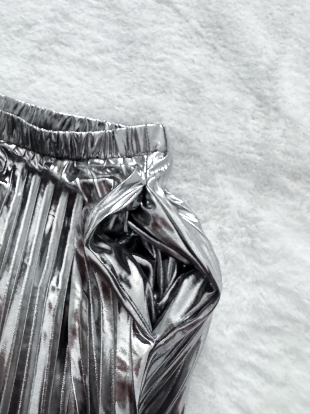 Dressed In Lala Metallic Pleated Midi Skirt in Sterling Silver - Picture 13 of 15